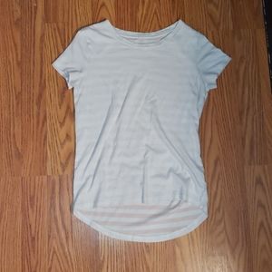 A kids 10/12 L white white whith light pink faded